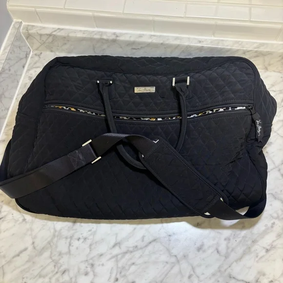 NWOT Vera Bradley Large Weekender in Black Quilt - NWOT - Picture 13 of 13